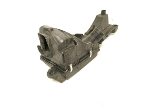 BMW 1 SERIES F20 (2010–2026) Luftfiltergehäuse 8578649 - 6