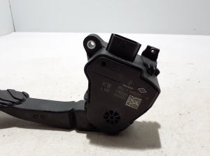 RENAULT Megane E-Tech CMF-EV (2022–2026) Accelerator pedal 180025MZ0B - 4