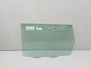 Aizmugurējo sānu durvju stikls - 7P0845025