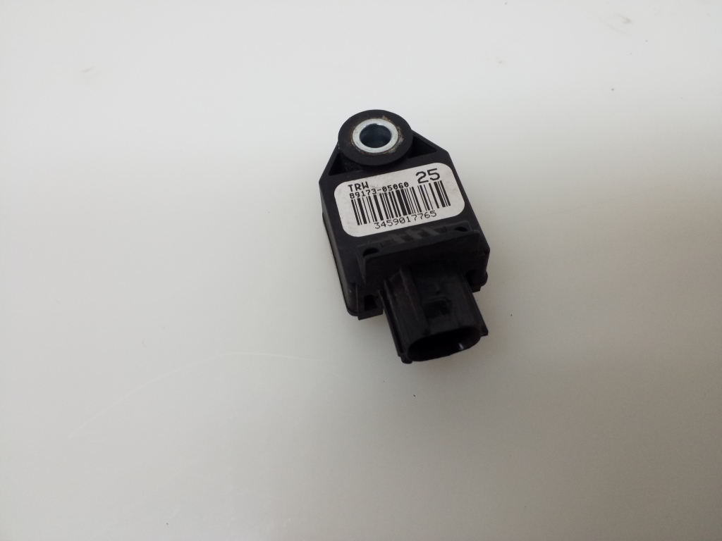 TOYOTA Avensis T27 SRS Indicator 8917305060 20983504