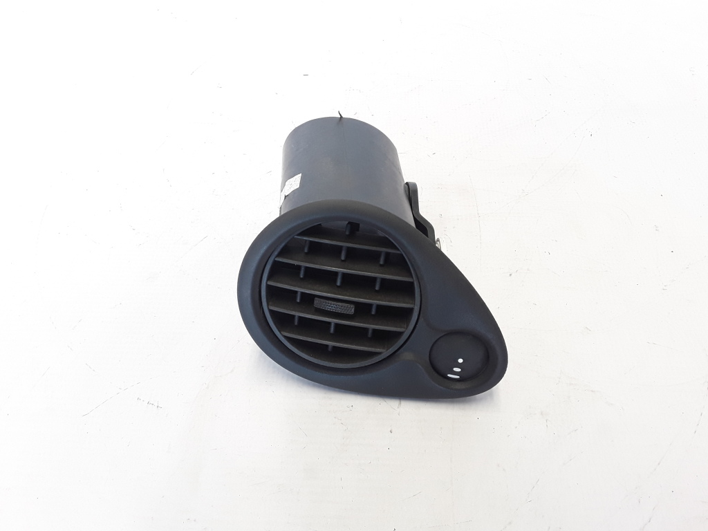 RENAULT Clio 3 generation (2005-2012) Cabin Air Intake Grille 7701061206 21083243