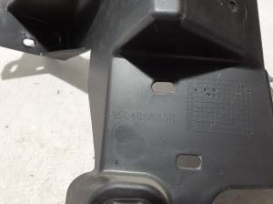 RENAULT Megane E-Tech CMF-EV (2022–2026) Rear bumper bracket 850459835R - 3