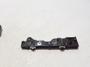 RENAULT Megane E-Tech CMF-EV (2022–2026) Rear bumper bracket 852225870R - 3