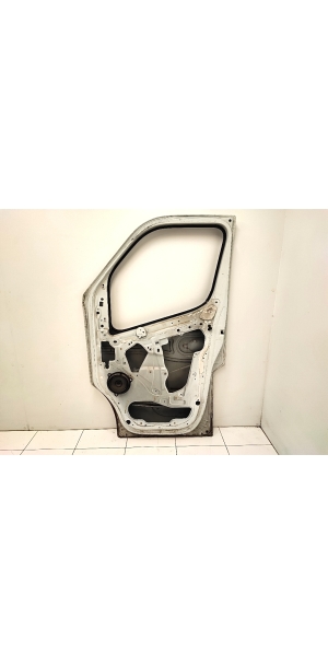 RENAULT Master III (2010–2017) Front door - 2