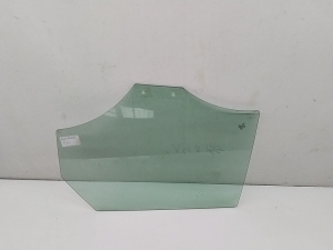 Rear side door glass - 8K9845205E