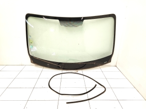  Windshield  -  