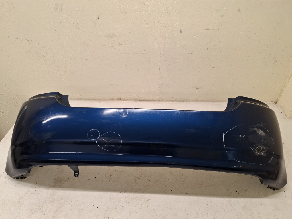 TOYOTA Corolla (2001–2007) Heckstoßstange 5215913200 TOYOTA Corolla (2001–2007) Heckstoßstange 5215913200