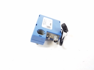 Land Rover Range Rover III (2002–2012) Antenna amplifier - 3