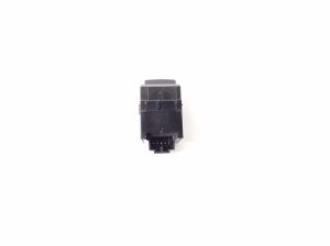 Land Rover Range Rover III (2002–2012) Heated seat switch - 2