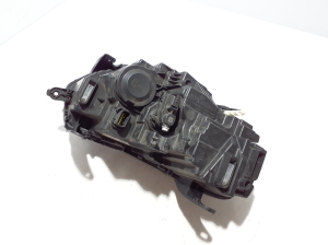 Dacia Duster (2017–2024) Headlight 260602515R - 2
