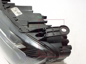 Dacia Duster (2017–2024) Headlight 260602515R - 3