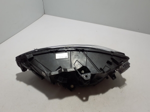 VOLVO S90 (2016–2026) Esituli 31655793 - 7