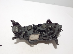 RENAULT Koleos (2016–2026) Headlight 260600731R - 4