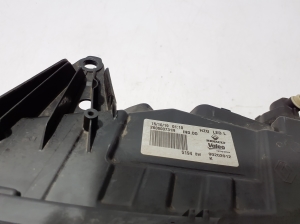 RENAULT Koleos (2016–2026) Headlight 260600731R - 7