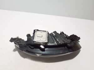 RENAULT Koleos (2016–2026) Headlight 260600731R - 8