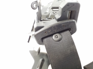 Mercedes Benz E-Class W207 (2009–2017) Front seat belt A2078605285 - 3