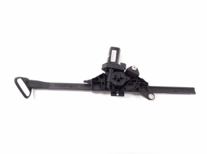 Mercedes Benz E-Class W207 (2009–2017) Sicherheitsgurtstraffer A2078600457 - 2