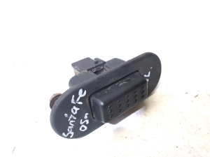 Hyundai Santa Fe (2000–2006) Rear window opening switch - 2