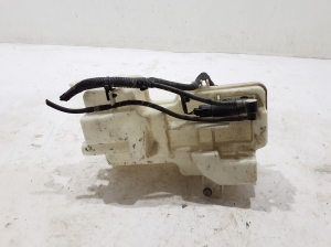 VOLVO XC40 (2017–2026) Scheibenwaschbehälter vorne 32237459 - 2