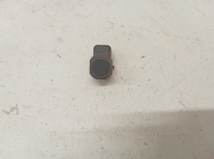 NISSAN Qashqai (2006–2013) Parksensor hinten 28438JD00A