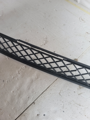 TOYOTA RAV 4 A3 (2005–2012) Front bumper lower grille 53113-42030 - 3
