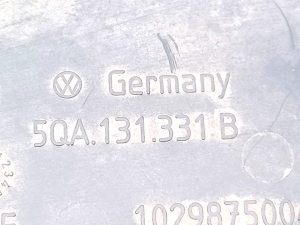 Volkswagen Touran III (2015–2026) Unterbodenschutz 5QA131331B - 2