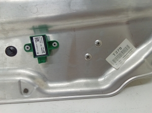 Mercedes Benz C-Class 204 (2007–2014) Front door window regulator frame 981693105 - 2