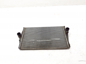   Vahejahuti radiaator  - 31274563 