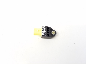 Airbag sensor - 8983175010