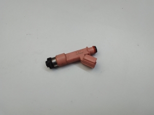  Fuel injector 