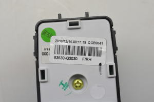 Hyundai i30 (2017–2026) Mirror control switch 93530G3030 - 5