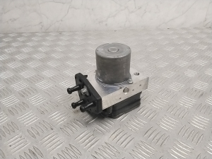 Mercedes Benz EQE X294 (2022–2026) ABS plokk A2149001807 - 4