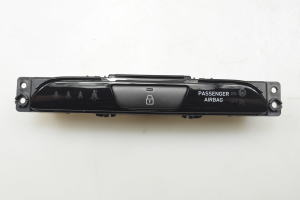 Interrupteur de verrouillage centralisé - 93770G4000