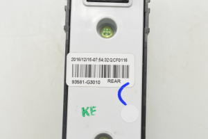 Hyundai i30 (2017–2026) Rear side door window switch 93581G3010 - 4
