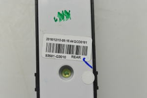 Hyundai i30 (2017–2026) Front door glass switch 93581G3010 - 5