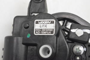 Hyundai i30 (2017–2026) Heater flap actuator D267EDFAB01 - 2