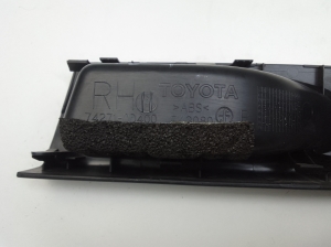 TOYOTA Yaris (2011–2020) Rear side door window switch 742710D400 - 3