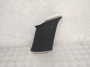 Interior trim of the rear strut - A2946905302
