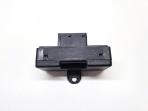 Opel Crossland X X 75 (2017–2026) Front seat control unit 9810486880 - 3