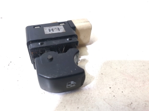 Rear side door window switch - 