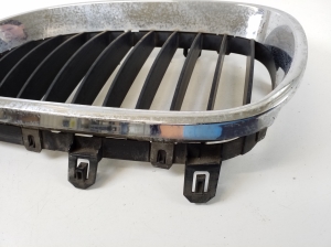 BMW 5 SERIES E60 (2003–2010) Kühlergrill 7027061 - 4