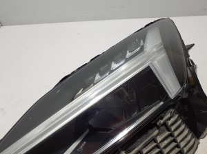 Polestar 2 II (2021–2026) Headlight 31698076 - 8