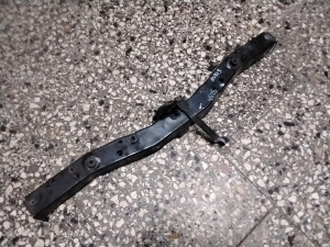 TOYOTA Auris E18 (2012–2018) Priekšējā rāmja vidusdaļa 5320502200 - 5