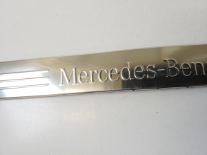 Mercedes Benz C-Class 204 (2007–2014) Inner sill trim A2046800135 - 2
