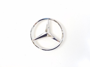 Mercedes Benz ML-Class 164 (2005–2011) Emblem A1648170016