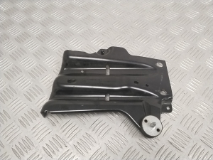 Sonstiger Halter - A2966204701