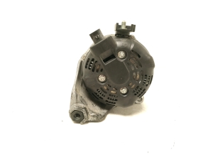 BMW X1 F48 (2015–2022) Alternator 7640131 - 3