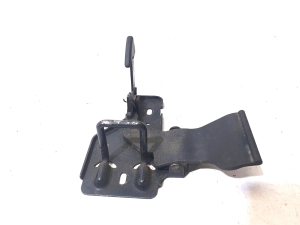 Volkswagen Transporter T5 (2003–2015) Hood latch 7H0823480A - 2