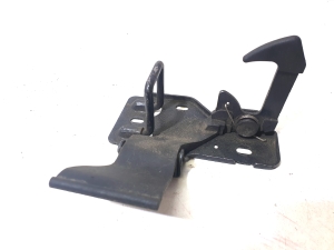 Volkswagen Transporter T5 (2003–2015) Hood latch 7H0823480A - 3