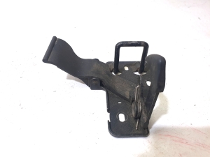 Volkswagen Transporter T5 (2003–2015) Hood latch 7H0823480A - 4